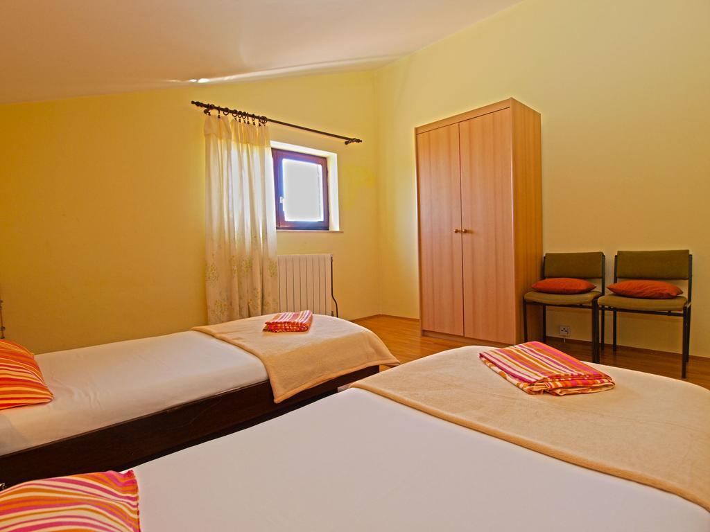 Apartments Milio 1105 ฟาชานา ภายนอก รูปภาพ