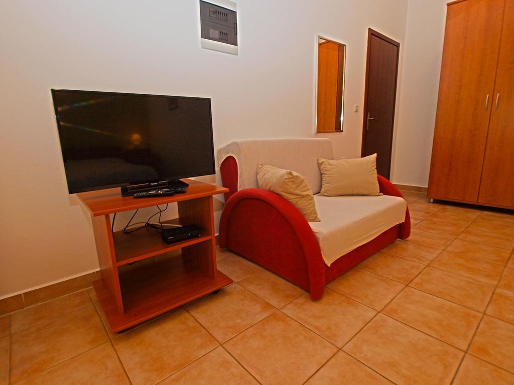 Apartments Milio 1105 ฟาชานา ภายนอก รูปภาพ