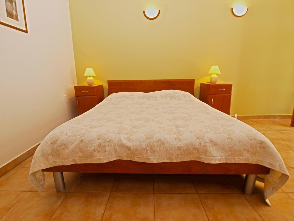 Apartments Milio 1105 ฟาชานา ภายนอก รูปภาพ
