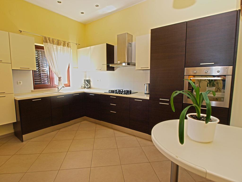 Apartments Milio 1105 ฟาชานา ภายนอก รูปภาพ