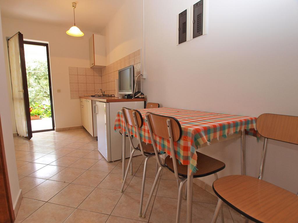 Apartments Milio 1105 ฟาชานา ภายนอก รูปภาพ